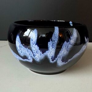 Blue Mountain Pottery Pot Vase Bowl Cobalt Blue White Glaze BMP Made in Canada